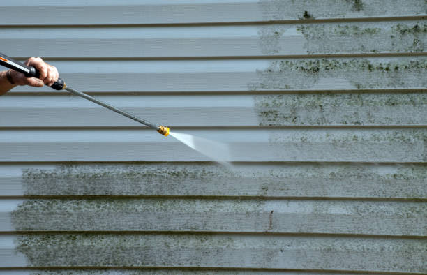 Best Deck Pressure Washing  in Middletown, CA