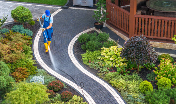Best Commercial Pressure Washing  in Middletown, CA